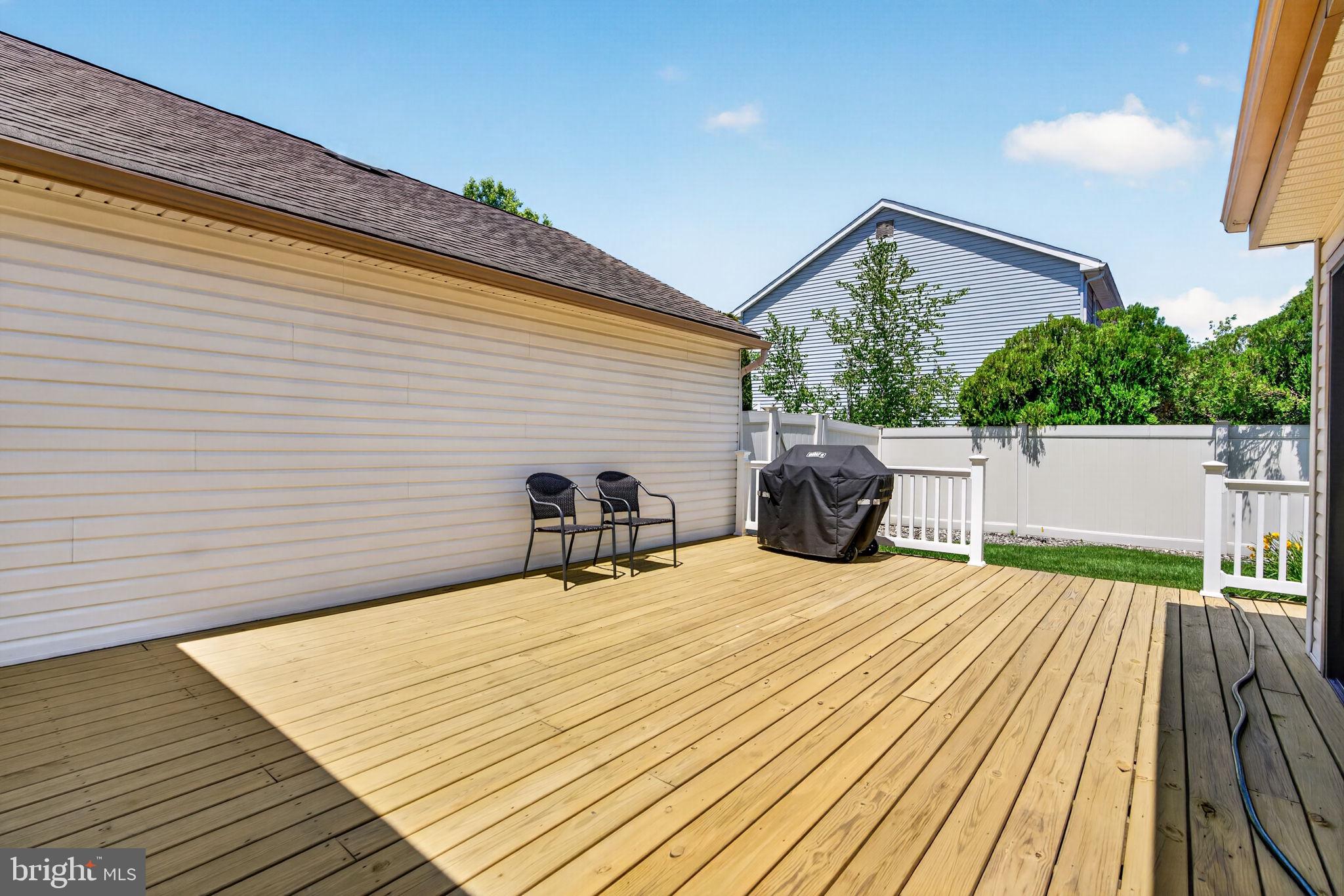 202 WELLINGTON DRIVE