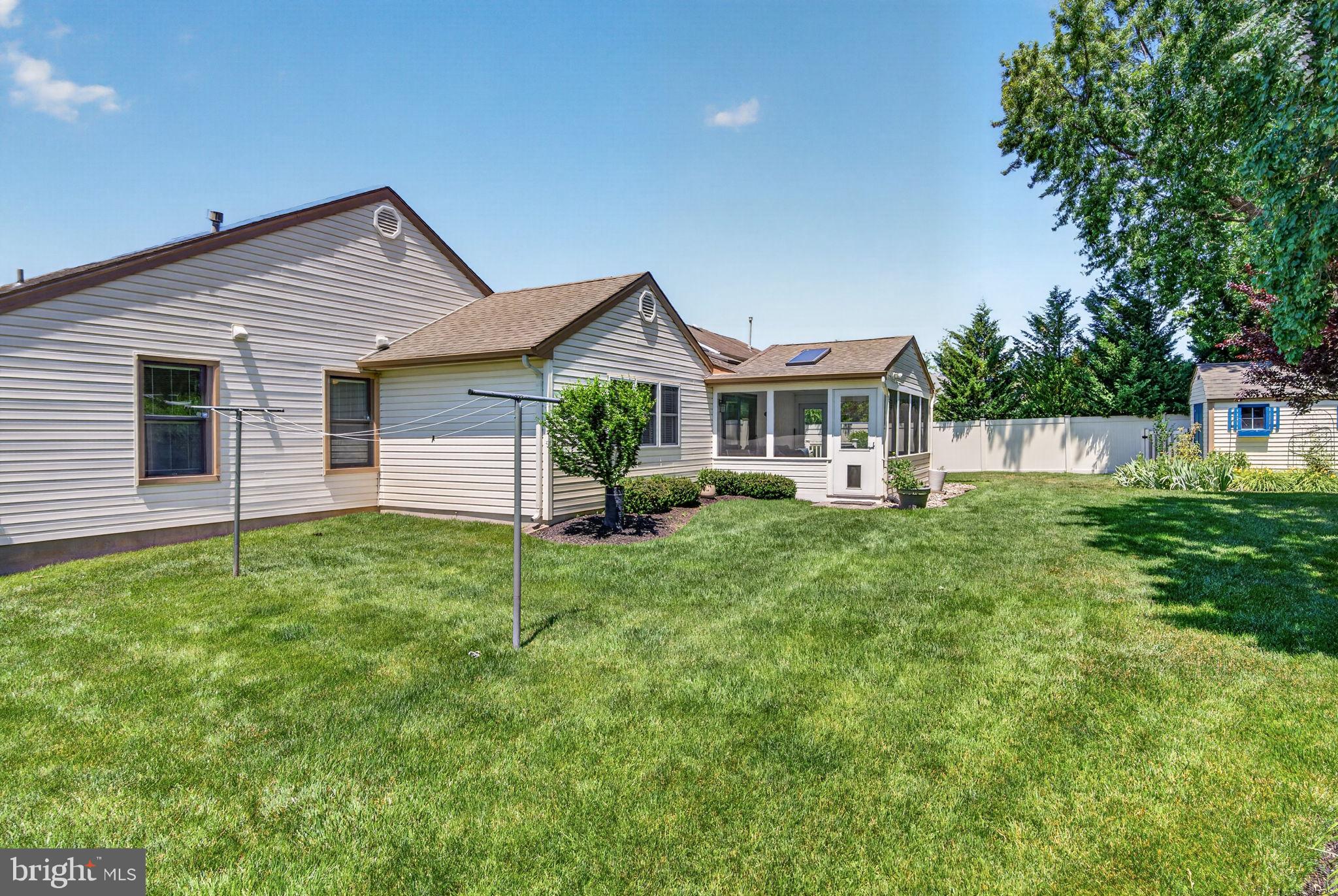 202 WELLINGTON DRIVE