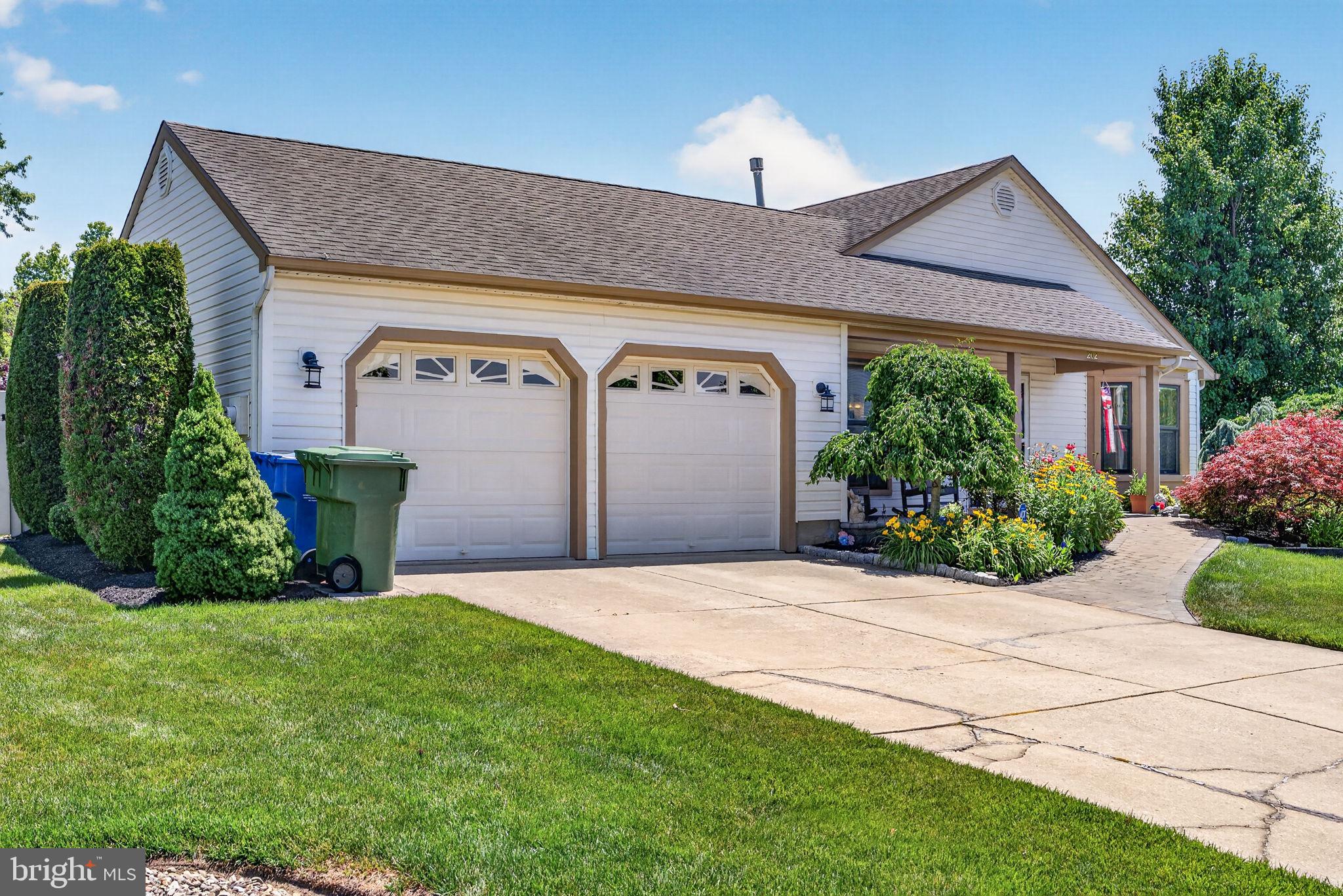 202 WELLINGTON DRIVE