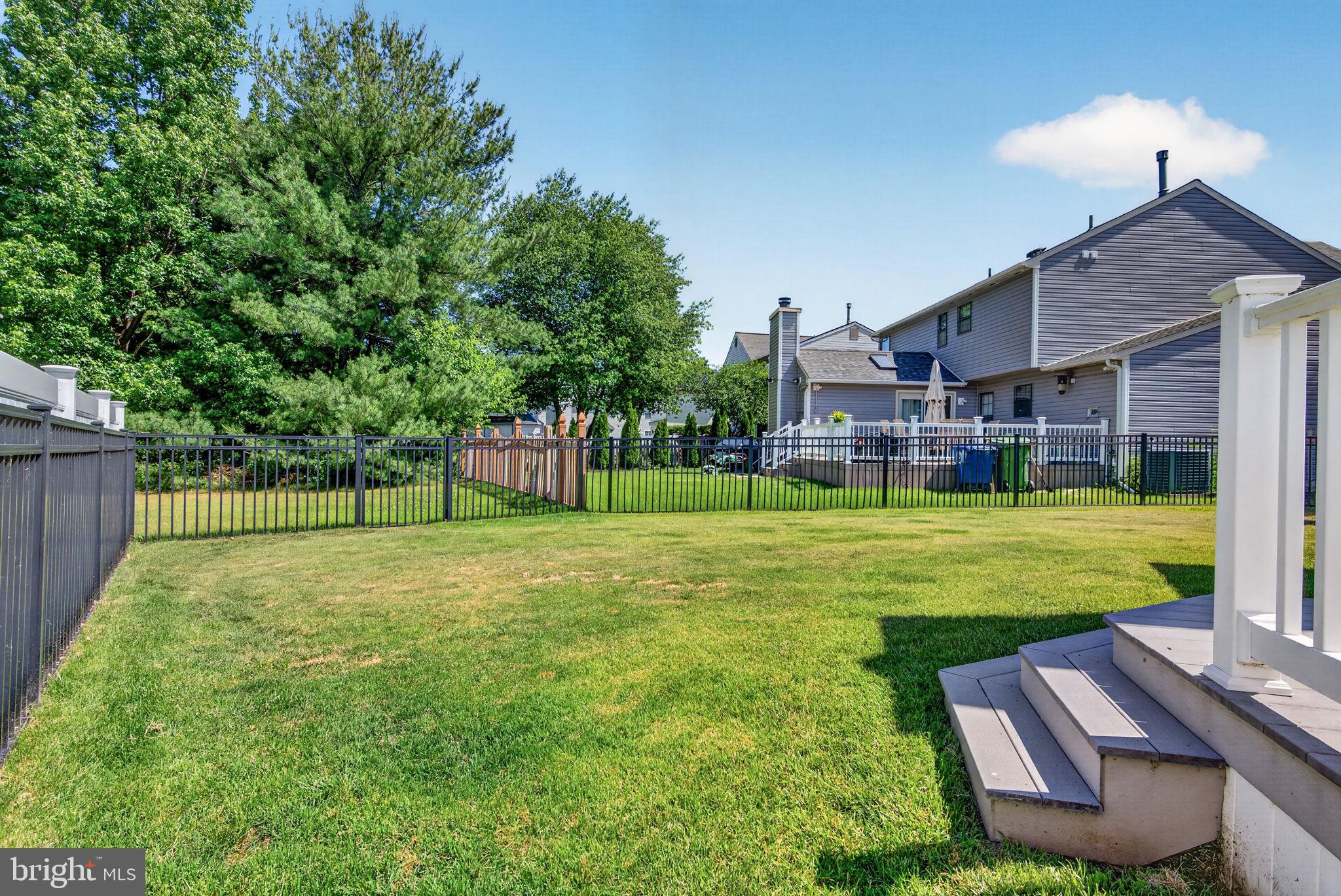 1 HASTINGS COURT