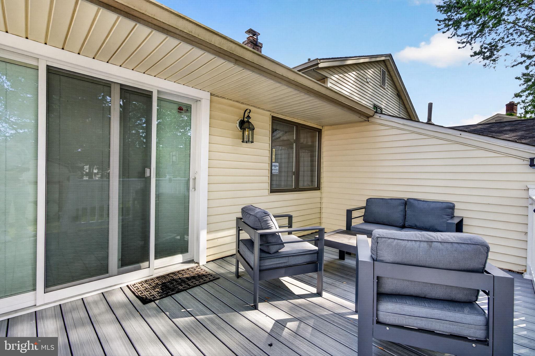19 CHARTER OAK LANE