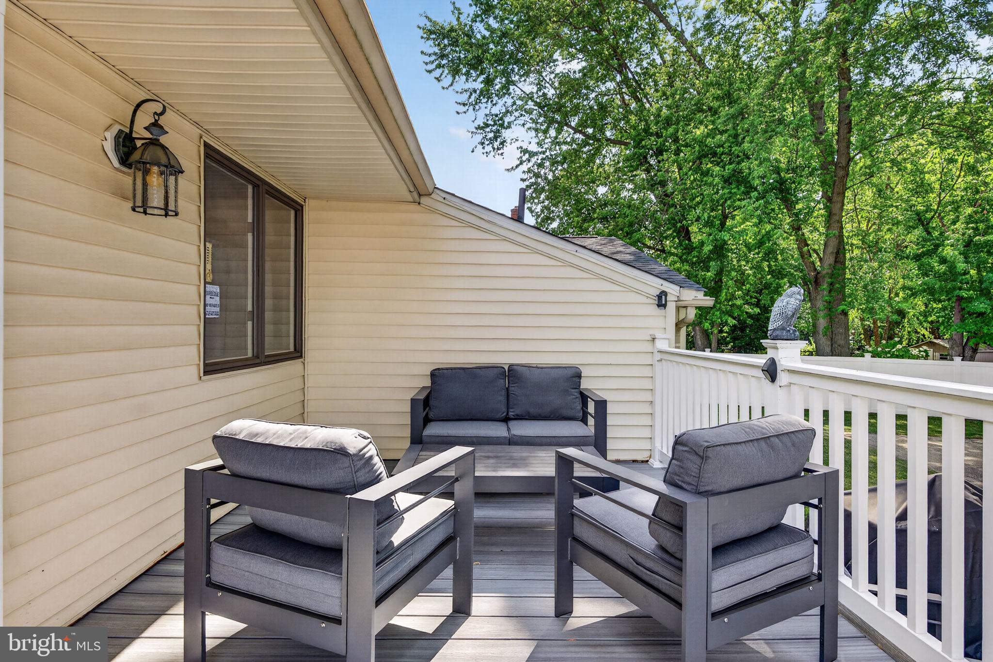 19 CHARTER OAK LANE