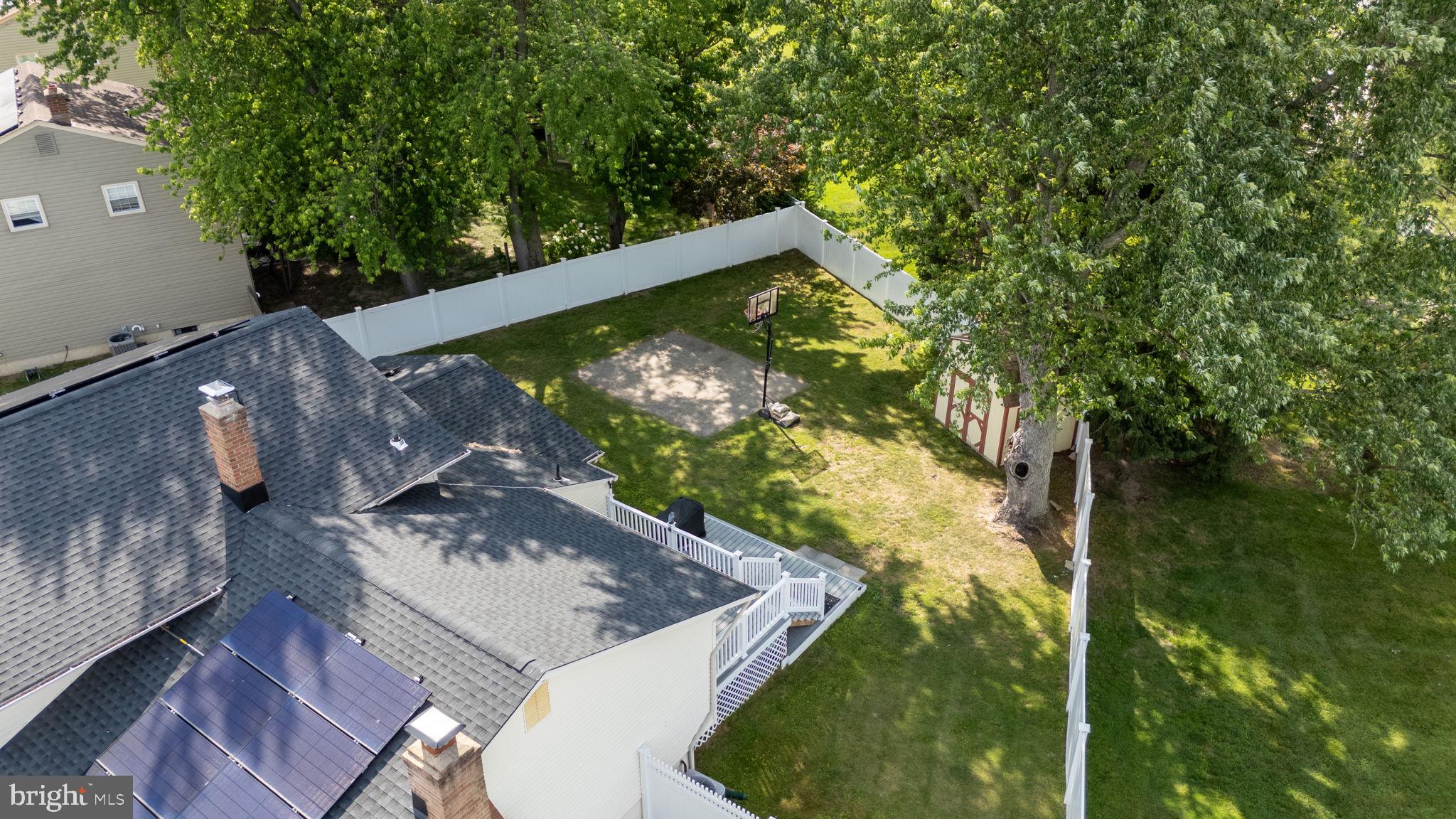 19 CHARTER OAK LANE