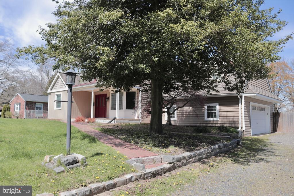 102 E MAIN STREET