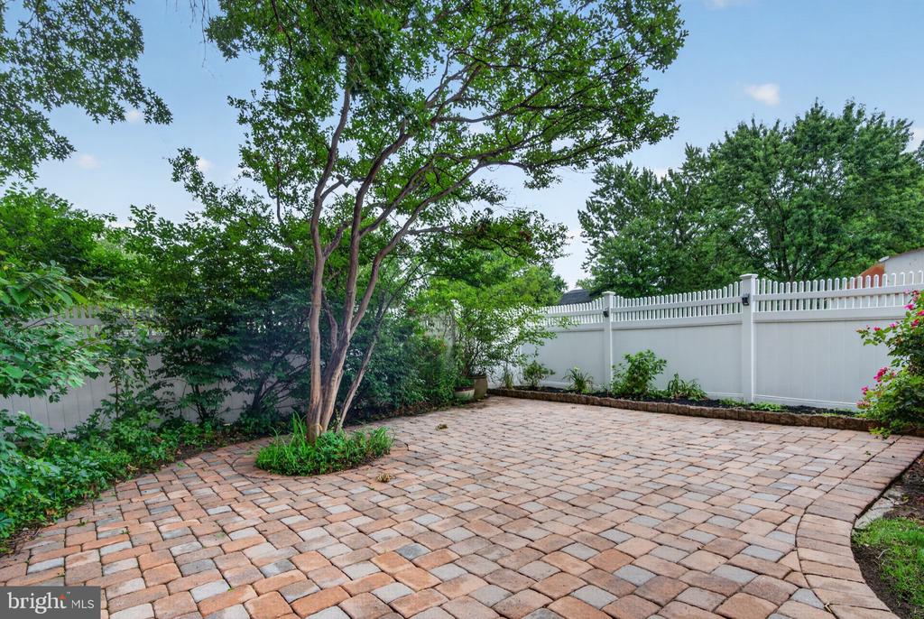 20 MERION ROAD