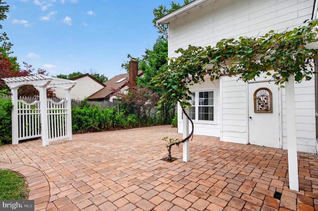 20 MERION ROAD