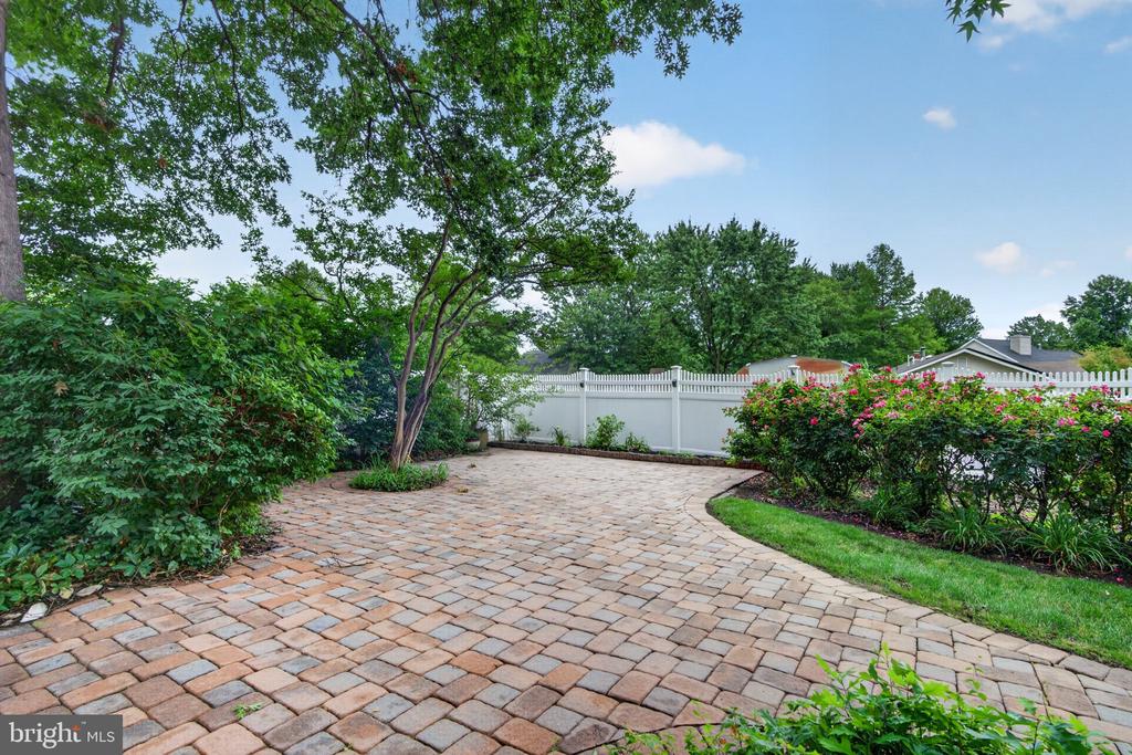 20 MERION ROAD