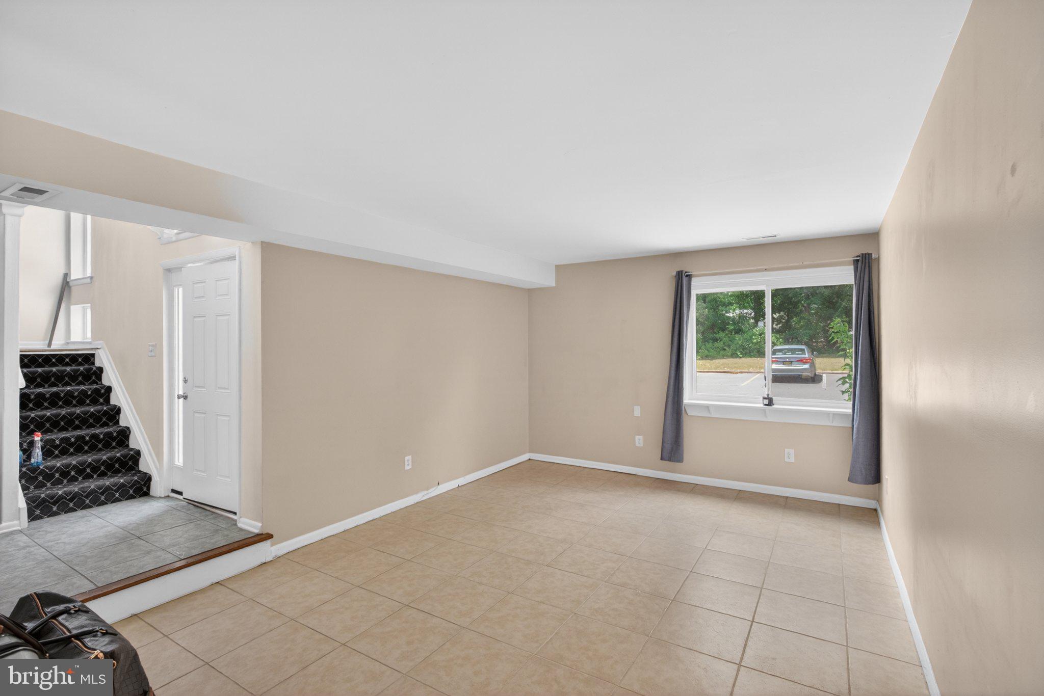 313 BARTON BOULEVARD