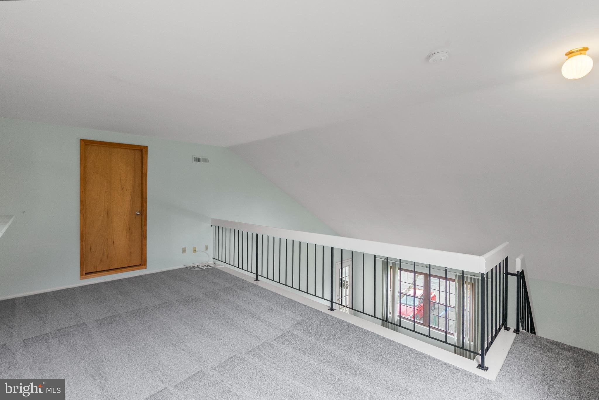 164 BRADFORD COURT B