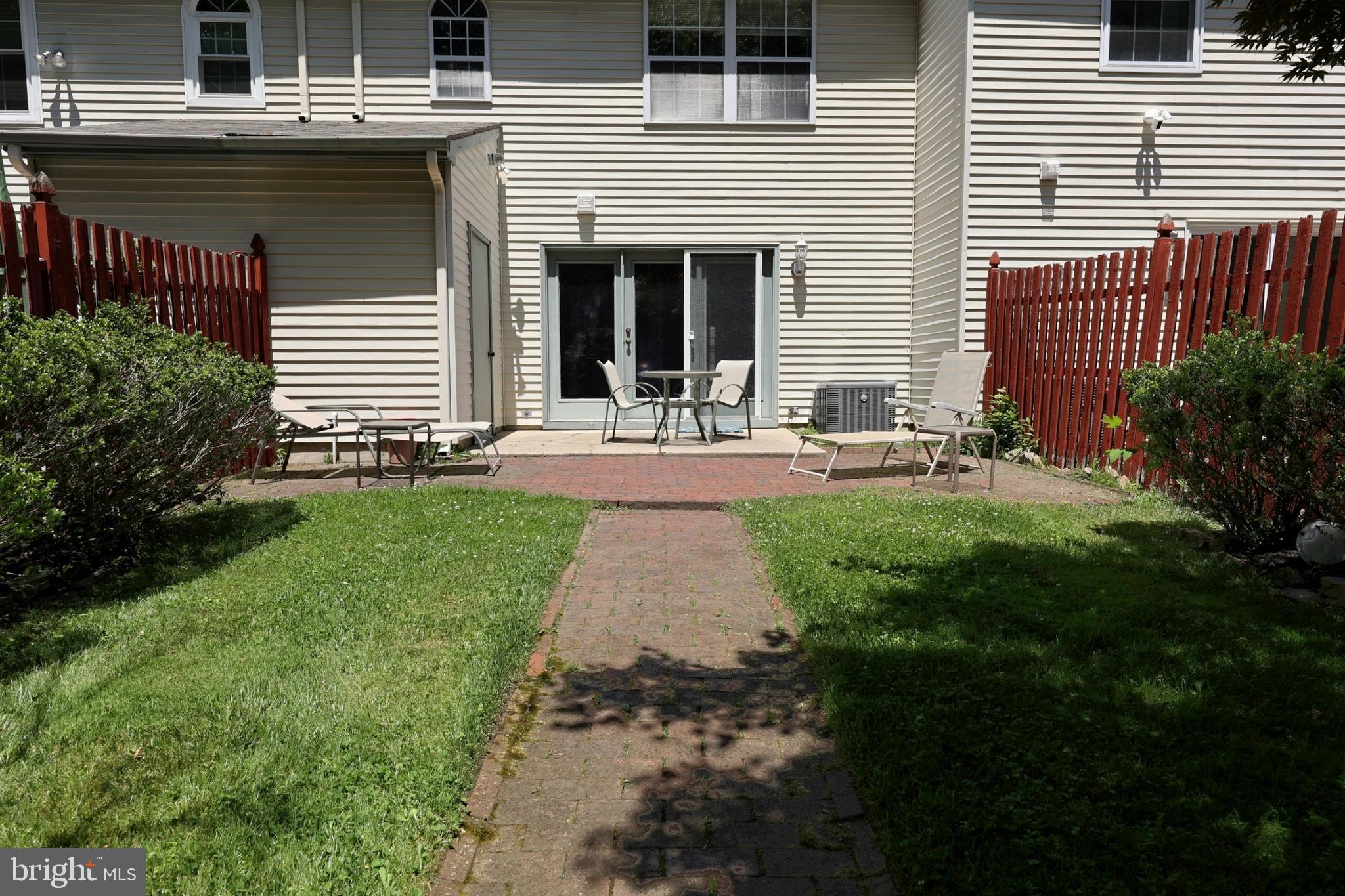 134 LAMPLIGHTER COURT