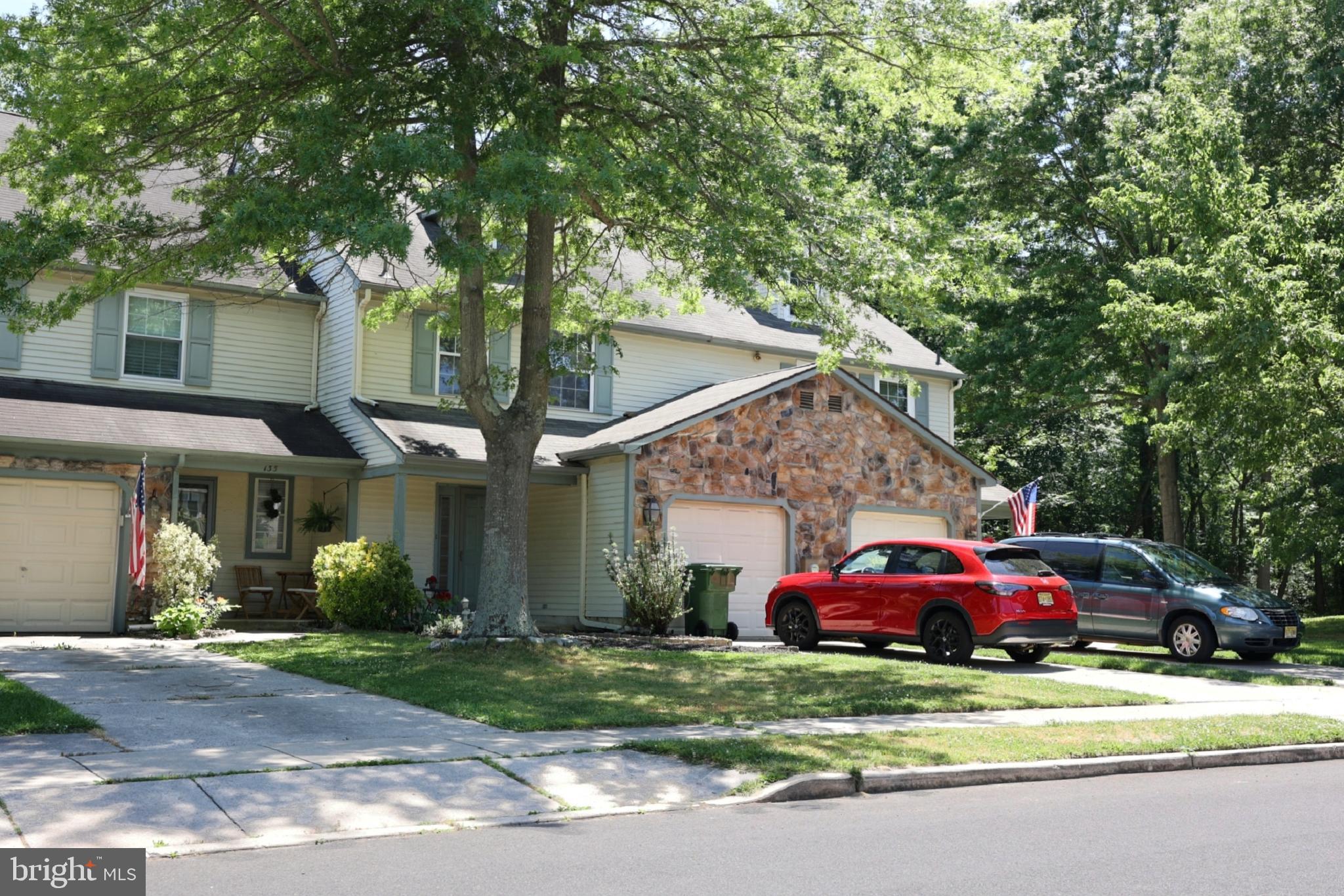 134 LAMPLIGHTER COURT