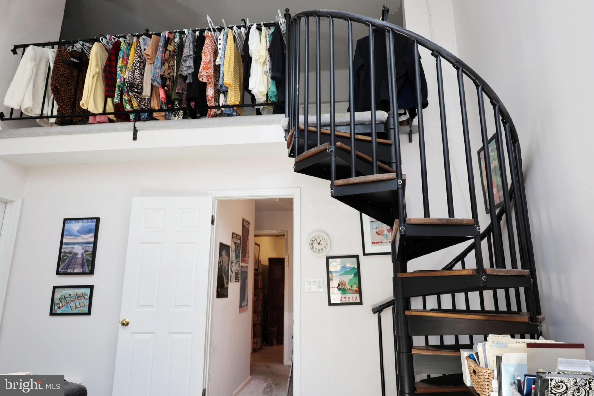 134 LAMPLIGHTER COURT