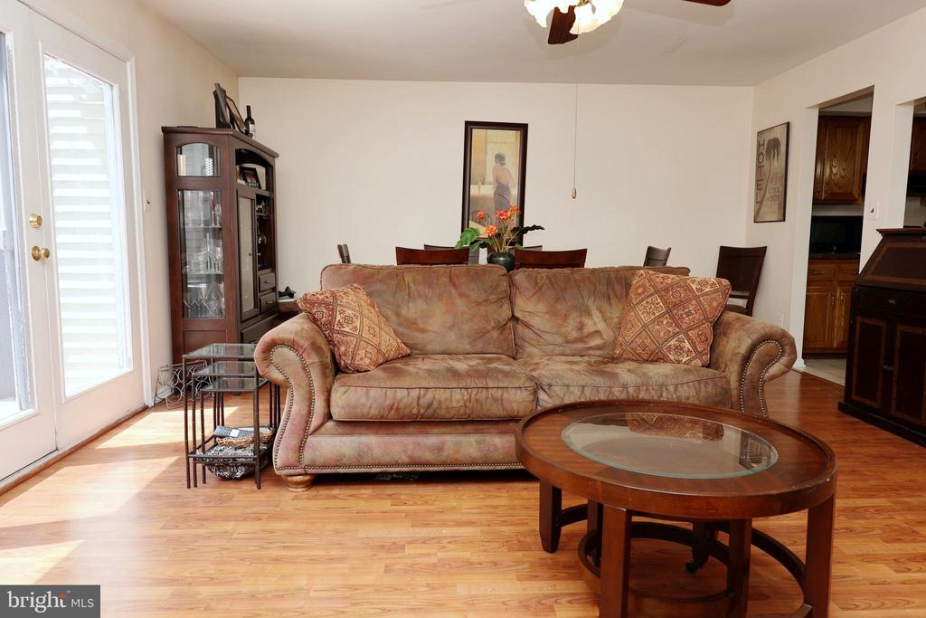134 LAMPLIGHTER COURT