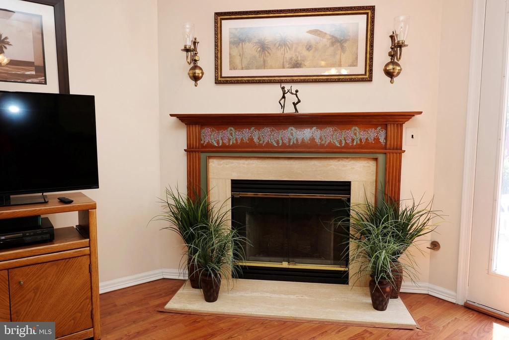 134 LAMPLIGHTER COURT