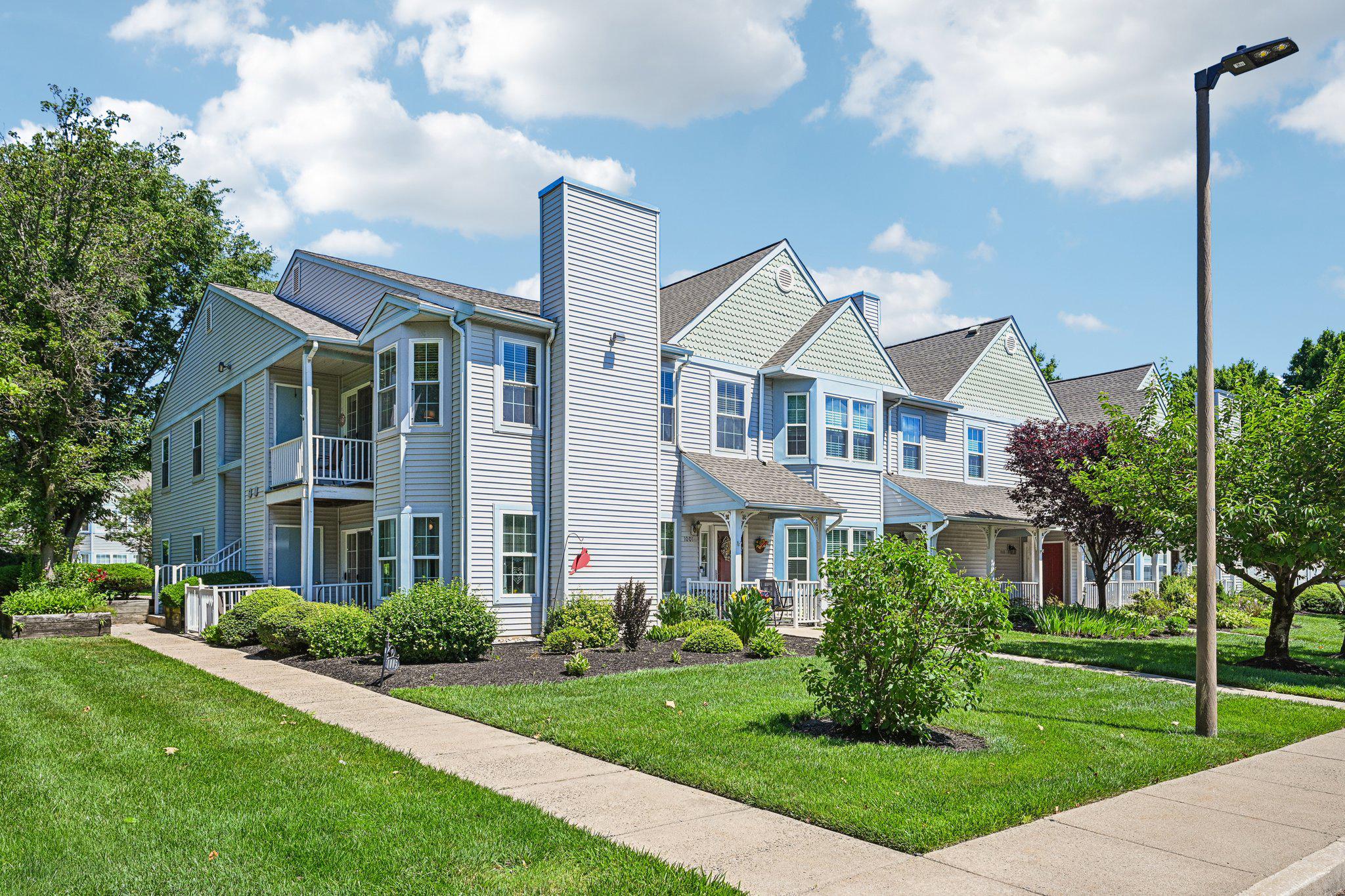 1005 SWEETWATER DRIVE