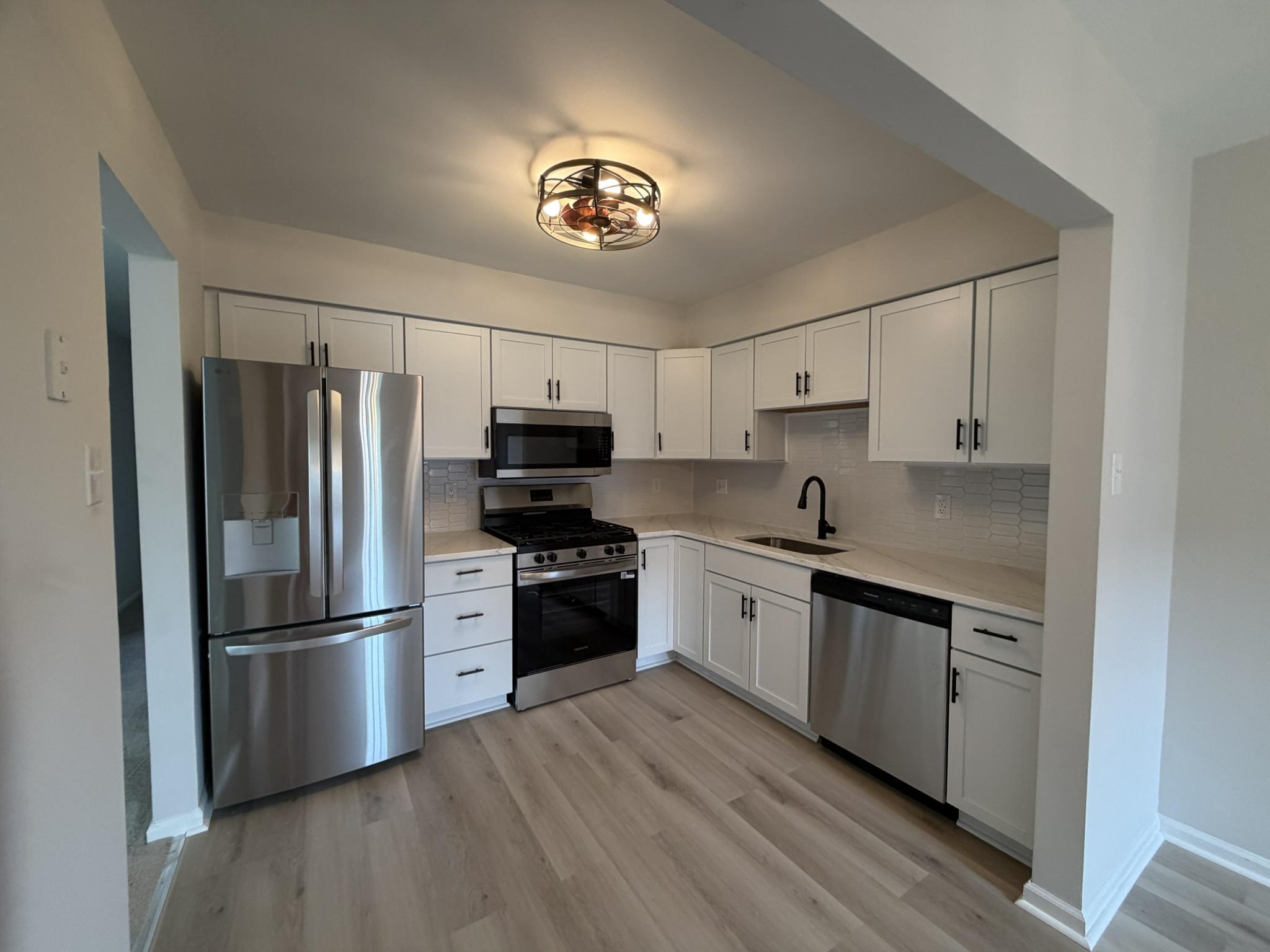 728 WESTFIELD DRIVE