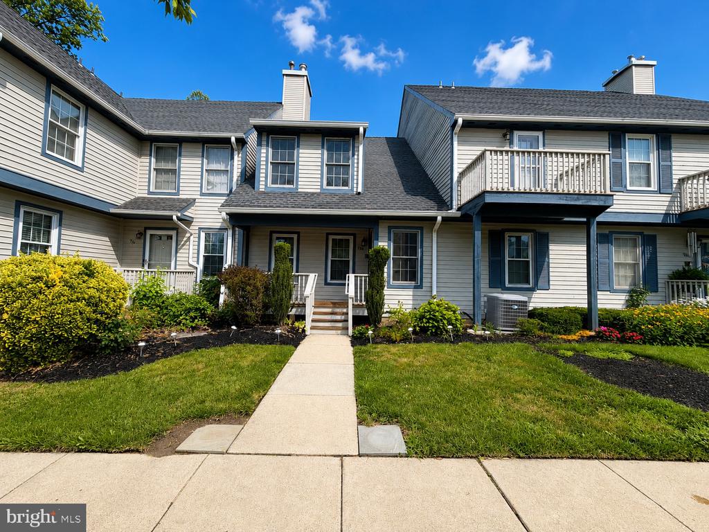 728 WESTFIELD DRIVE