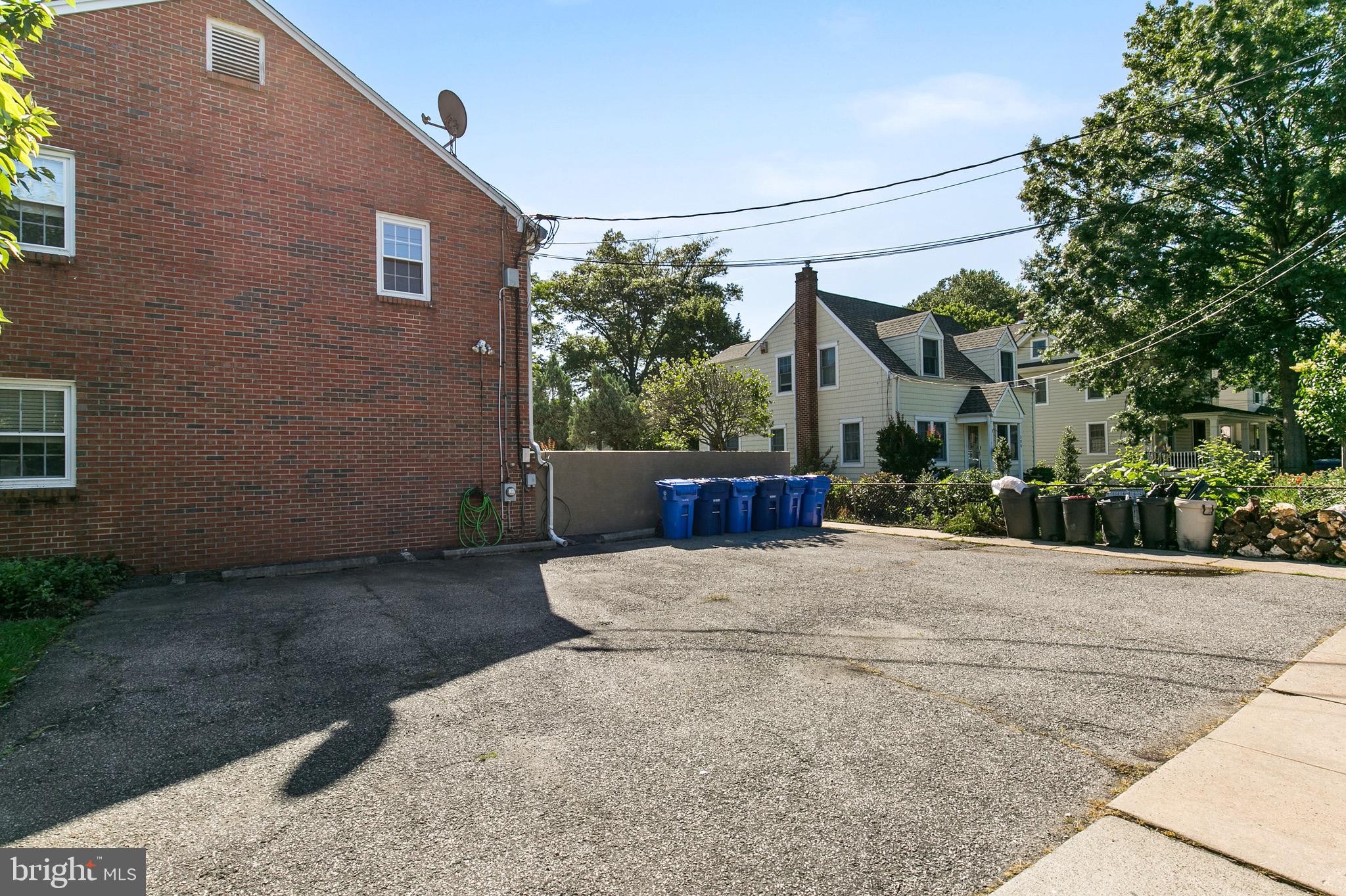 139 E 3RD STREET