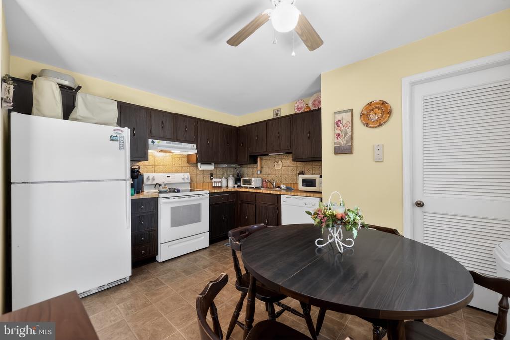 227 TENBY CHASE DRIVE