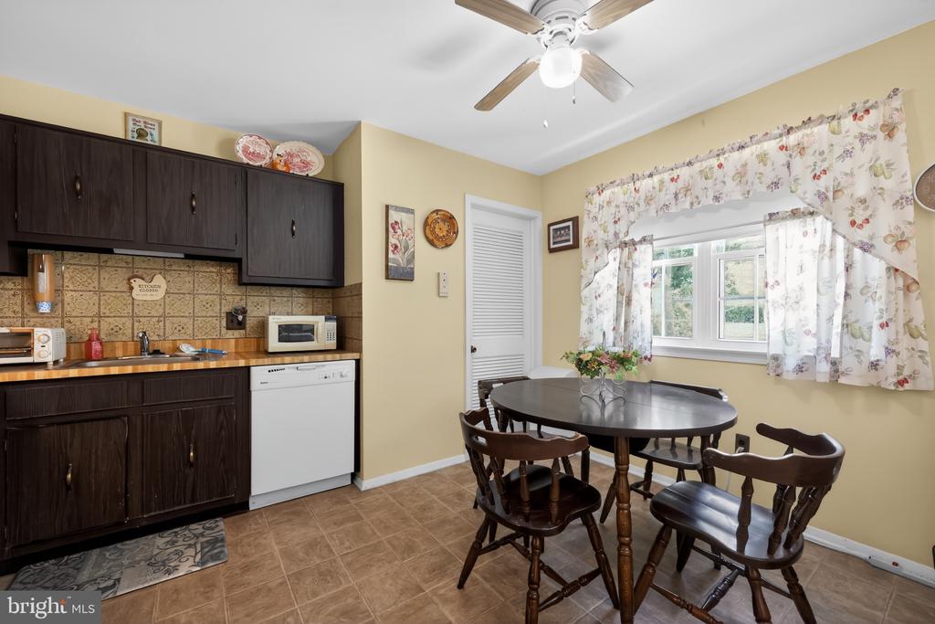 227 TENBY CHASE DRIVE