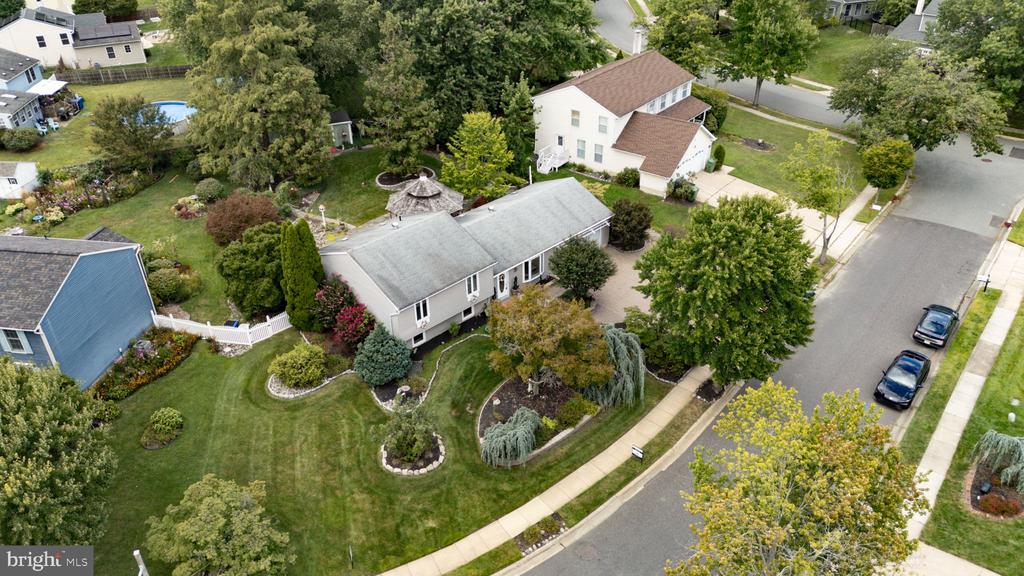 25 BRIGHTON DRIVE