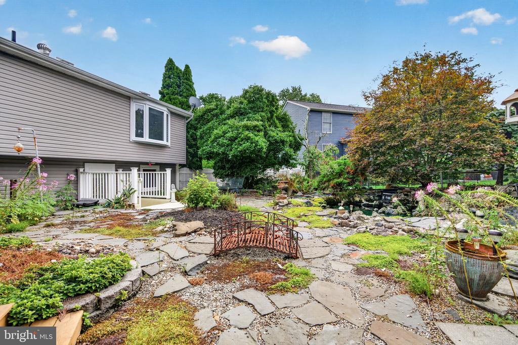 25 BRIGHTON DRIVE