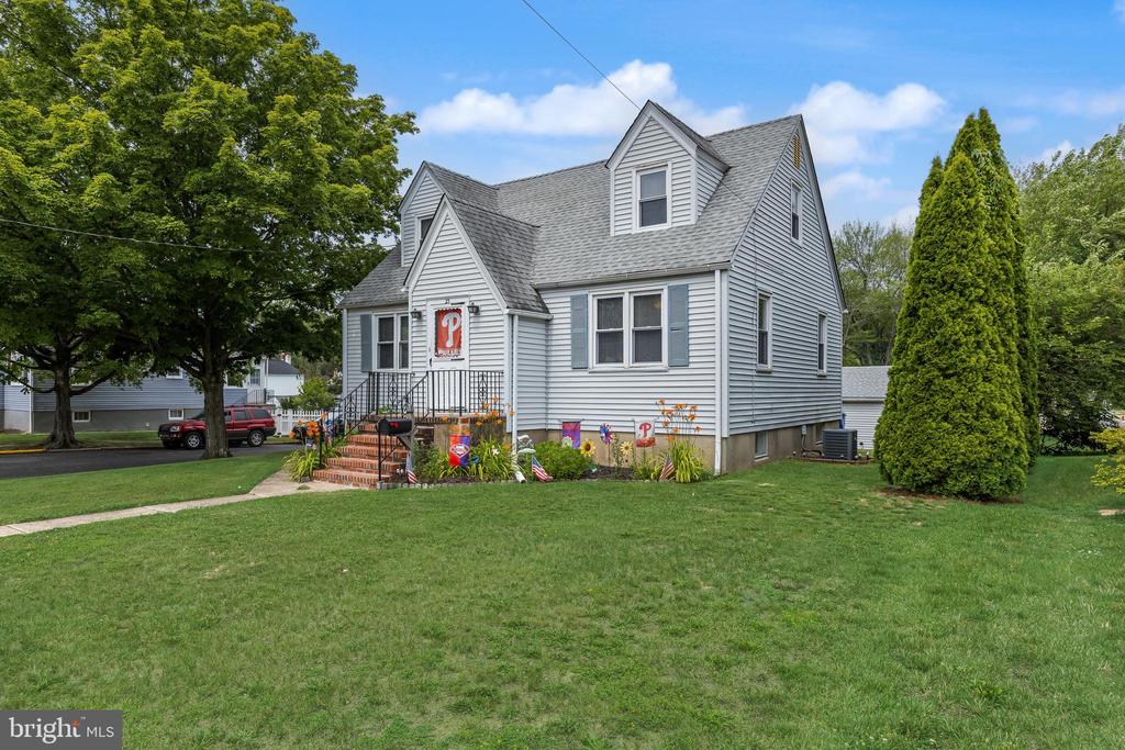 23 W MILL ROAD