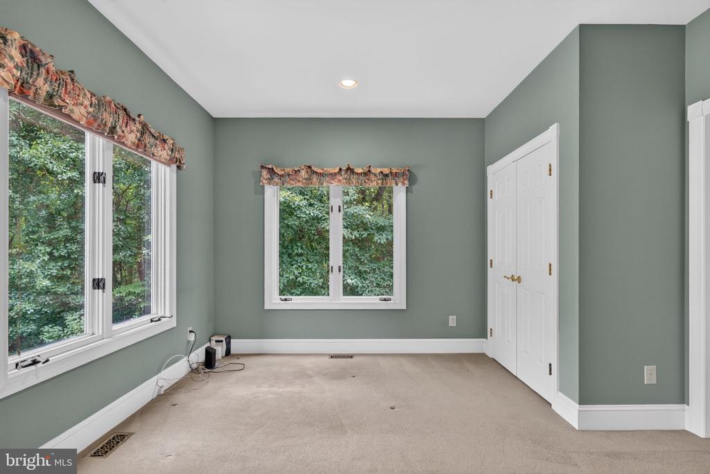 206 BRADDOCK MILL ROAD
