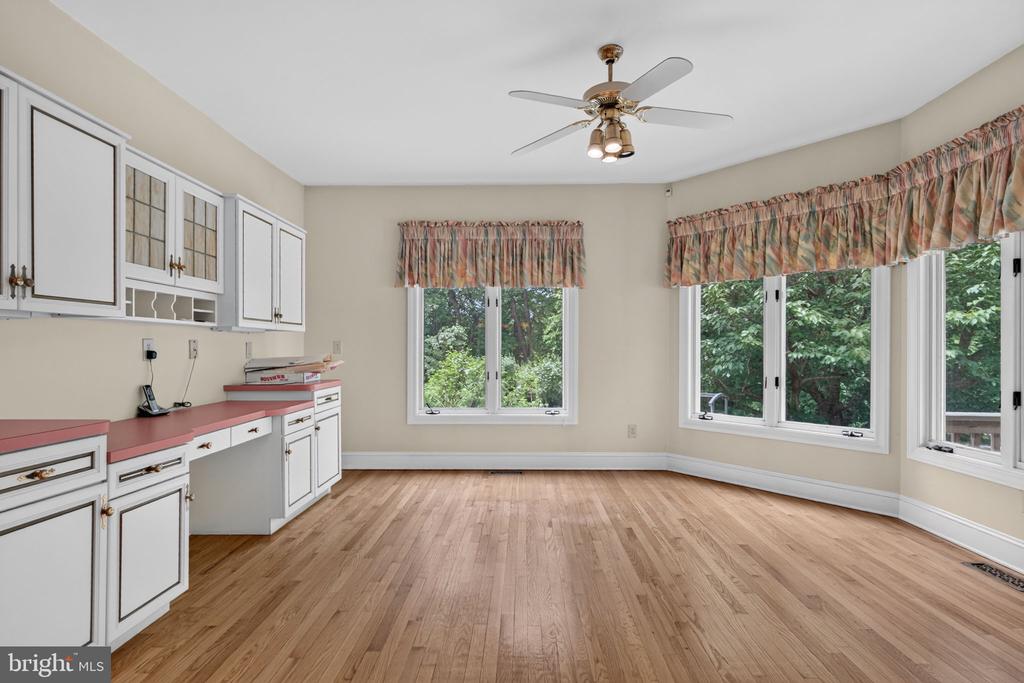 206 BRADDOCK MILL ROAD