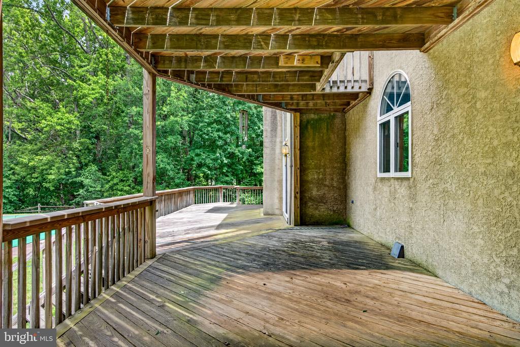 206 BRADDOCK MILL ROAD