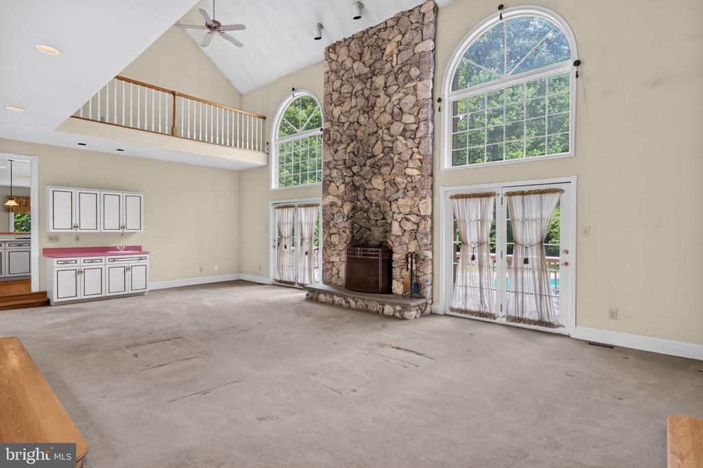206 BRADDOCK MILL ROAD