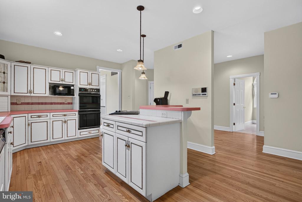 206 BRADDOCK MILL ROAD