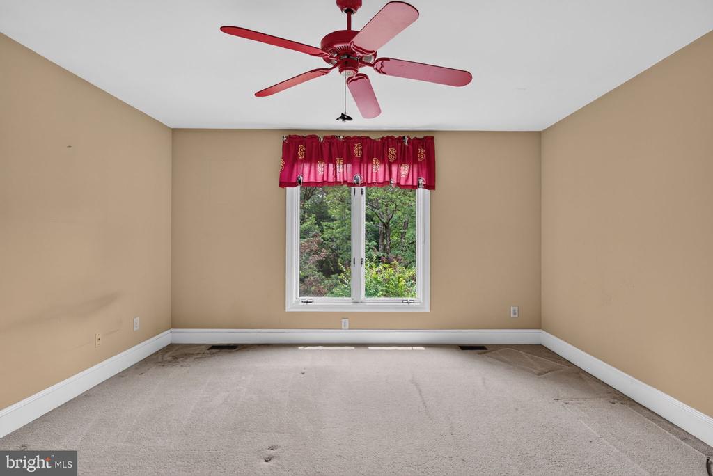 206 BRADDOCK MILL ROAD