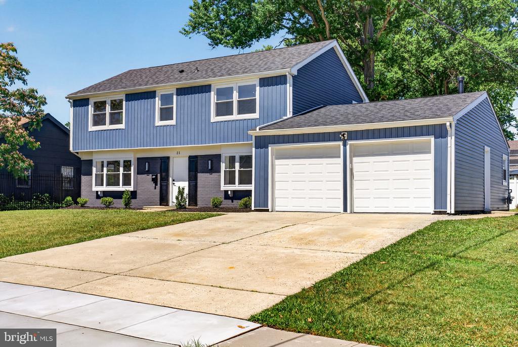 21 GARNER LANE