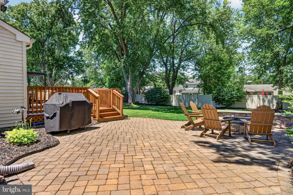 65 MARLBOROUGH AVENUE