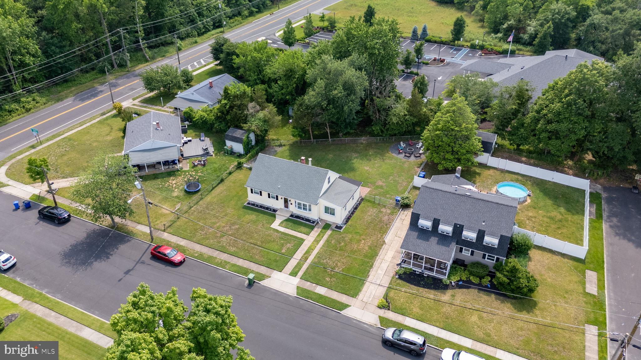 3 WALDEN ROAD