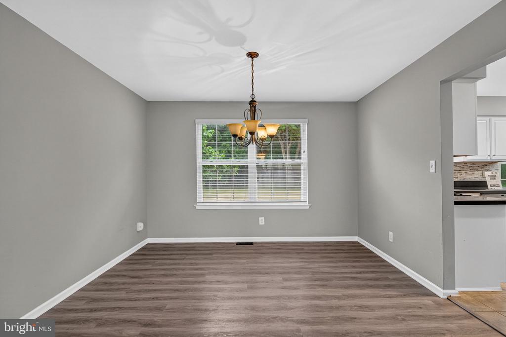 5 ELKINS LANE