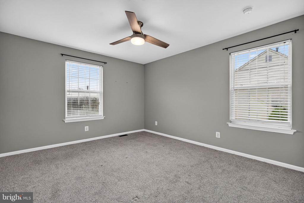 5 ELKINS LANE