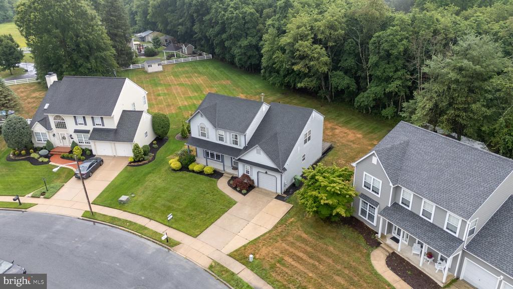 5 ELKINS LANE