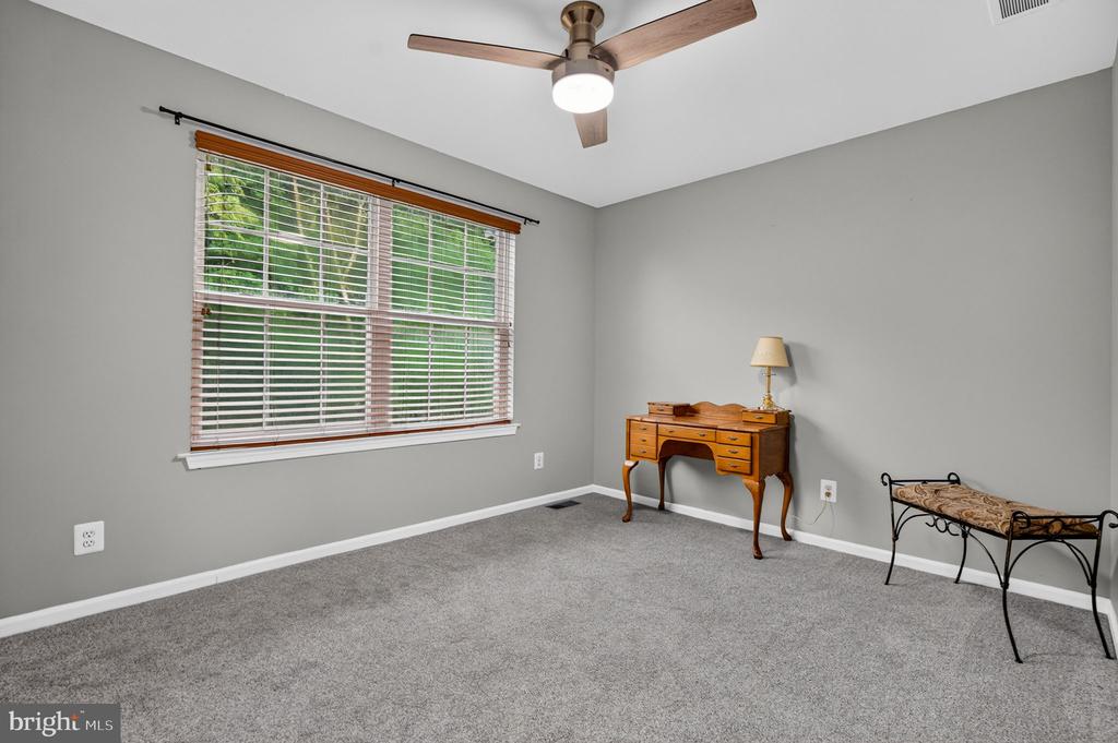 5 ELKINS LANE