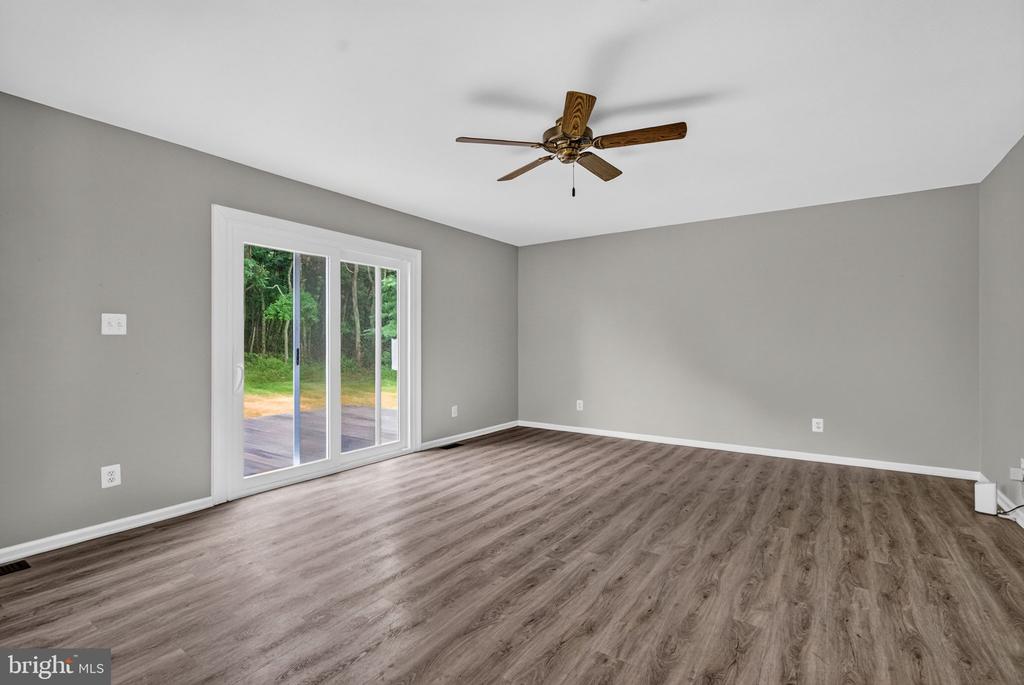 5 ELKINS LANE