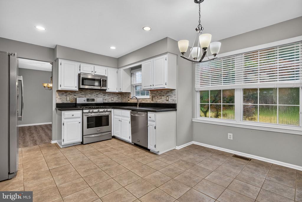 5 ELKINS LANE