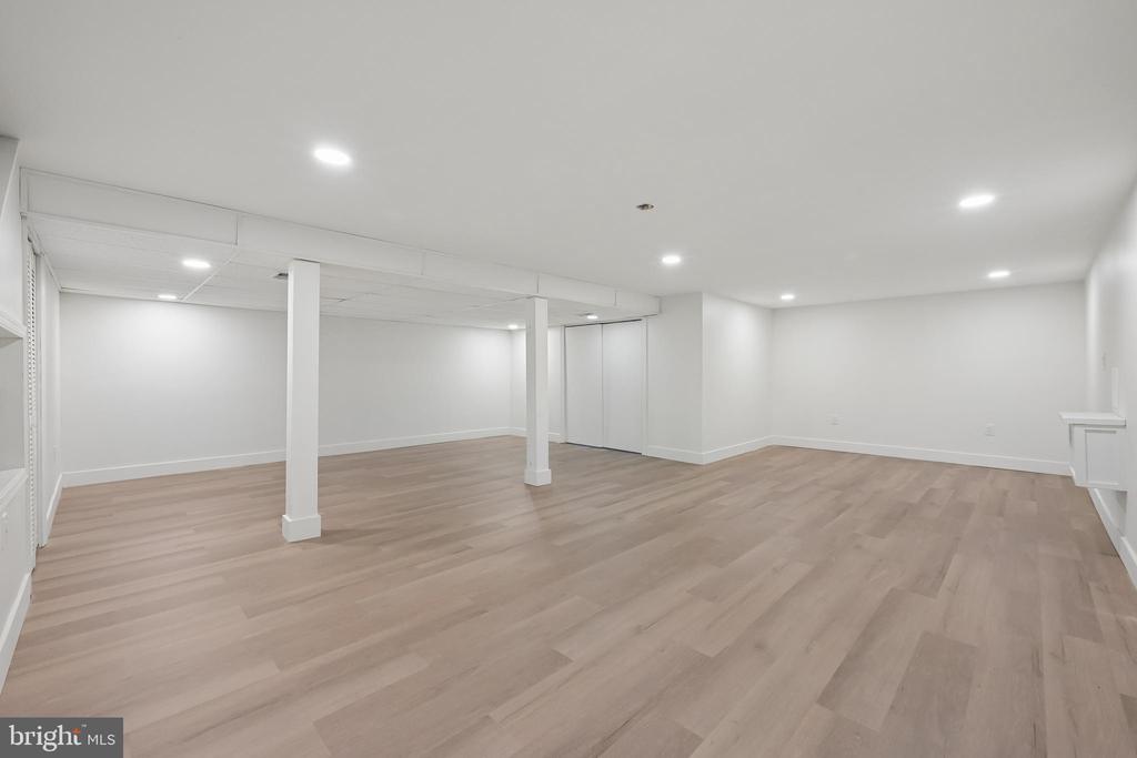 3 KENNINGTON ROAD