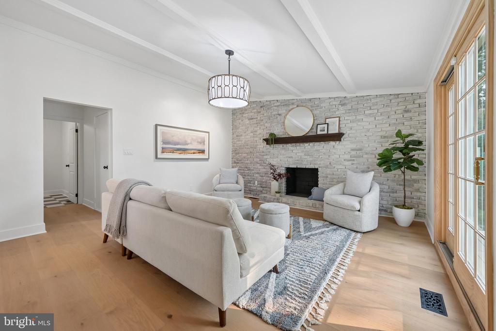 3 KENNINGTON ROAD