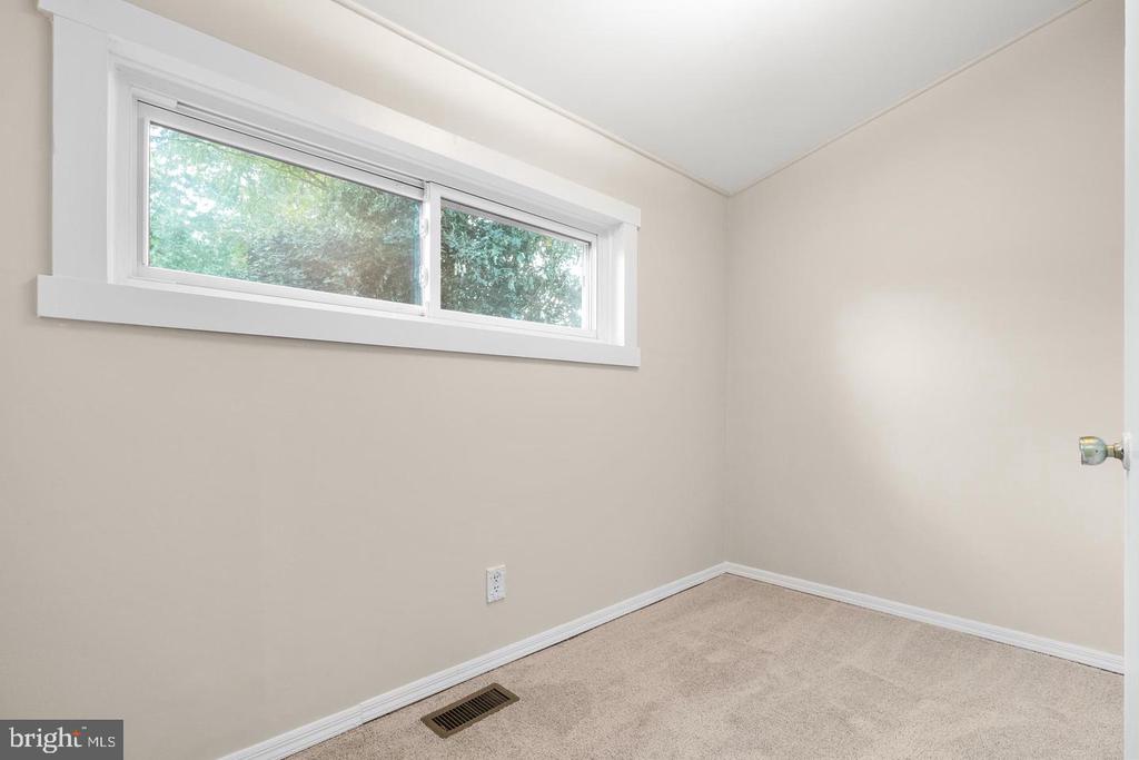 223 RUTH AVENUE
