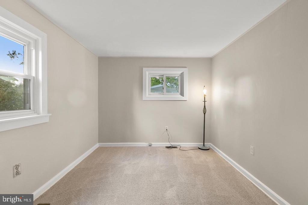223 RUTH AVENUE