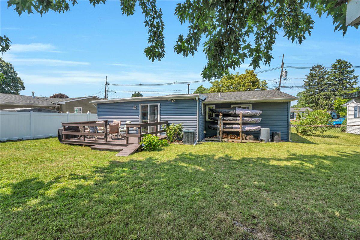569 N COLES AVENUE
