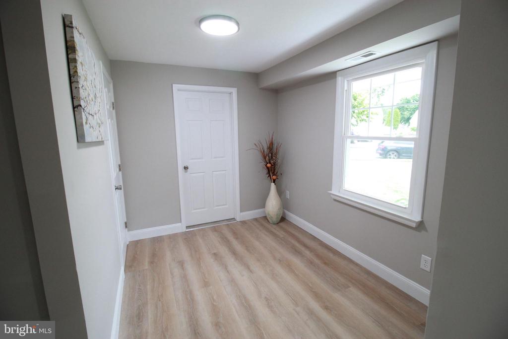 20 MARLBOROUGH AVENUE