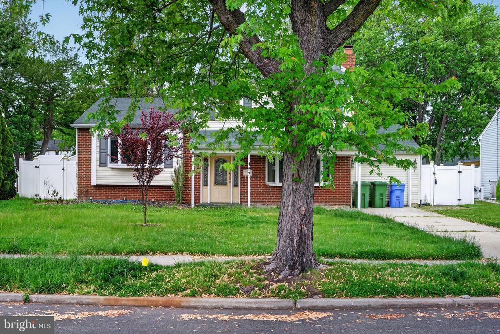 57 MARLBOROUGH AVENUE