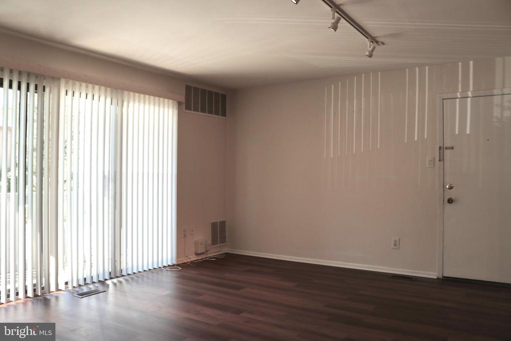 1301 WOODHOLLOW DRIVE
